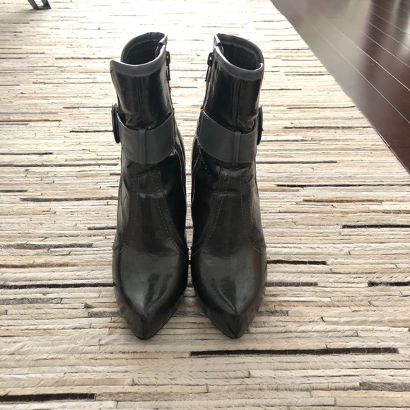 Bakers Booties - Picture 2 of 11